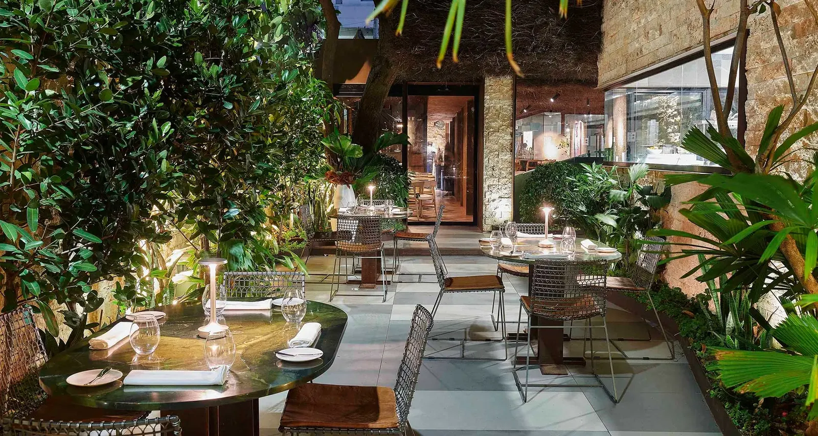 restaurante ajuala